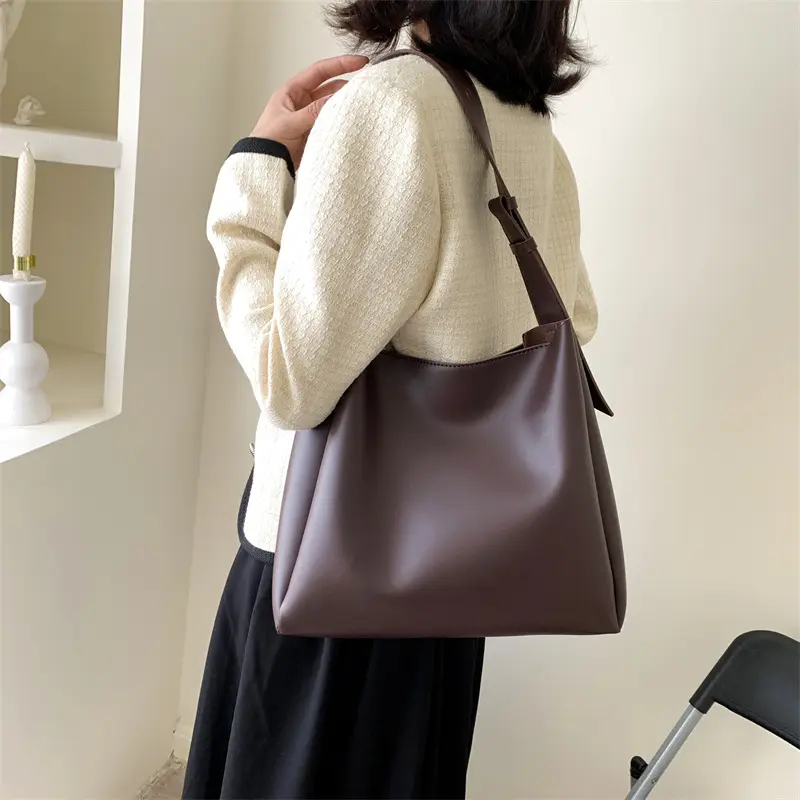 Womens Large-capacity Soft-leather Shoulder Bag