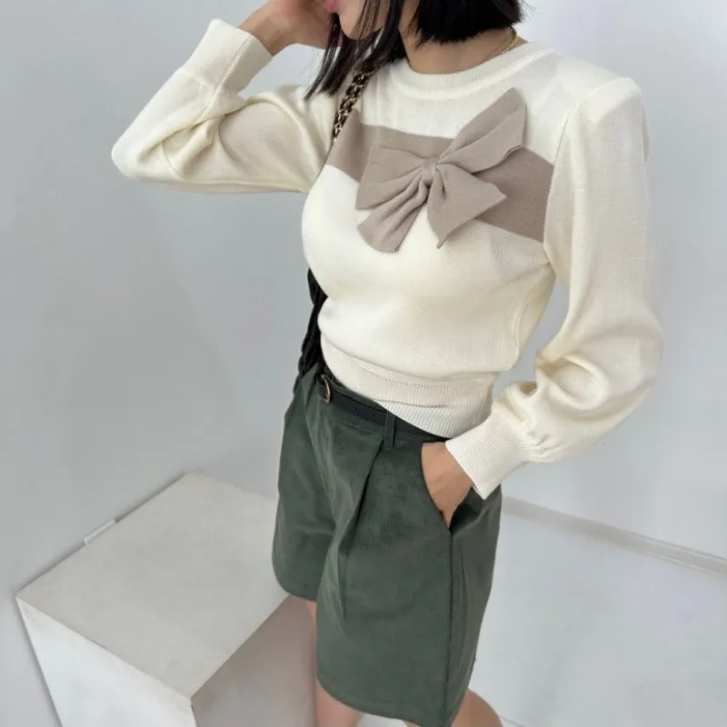 South Korea Contrast Color Sweet Big Bow Knitted Sweater - White