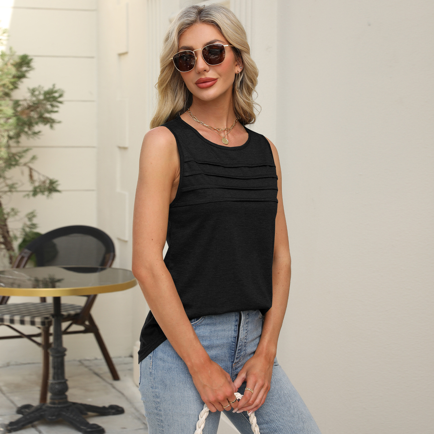 Buy Women's Clothing Online | Buy Trending Dresses for Women