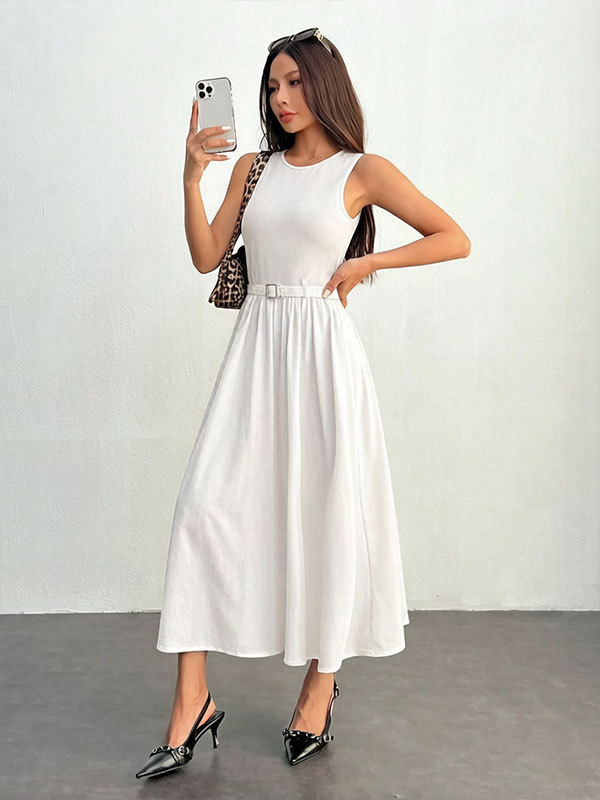 Buy Women's Clothing Online | Buy Trending Dresses for Women