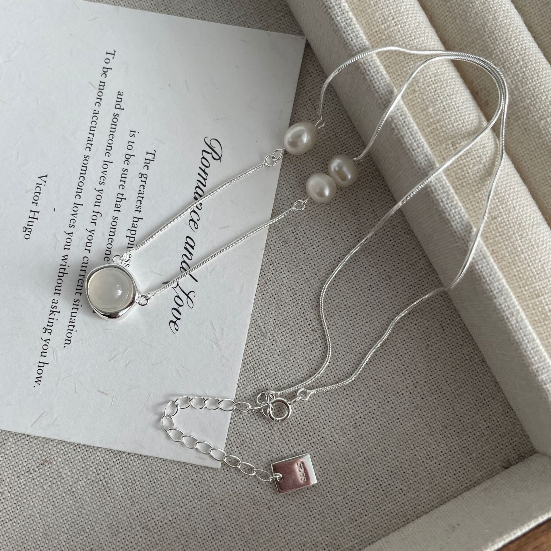 Rare High-end Chalcedony Layered Clavicle Necklace