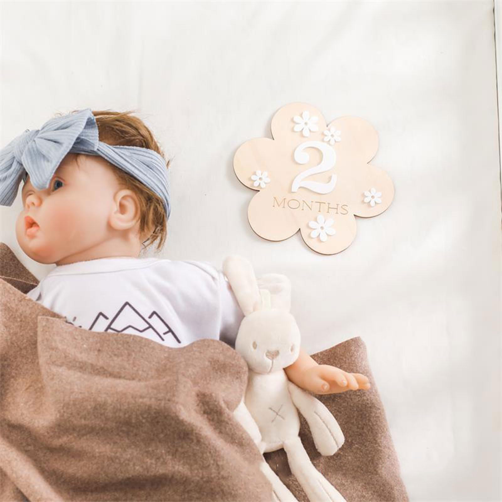 Title 4, Newborn Baby Foto Commemorative Flower 1-12mont...