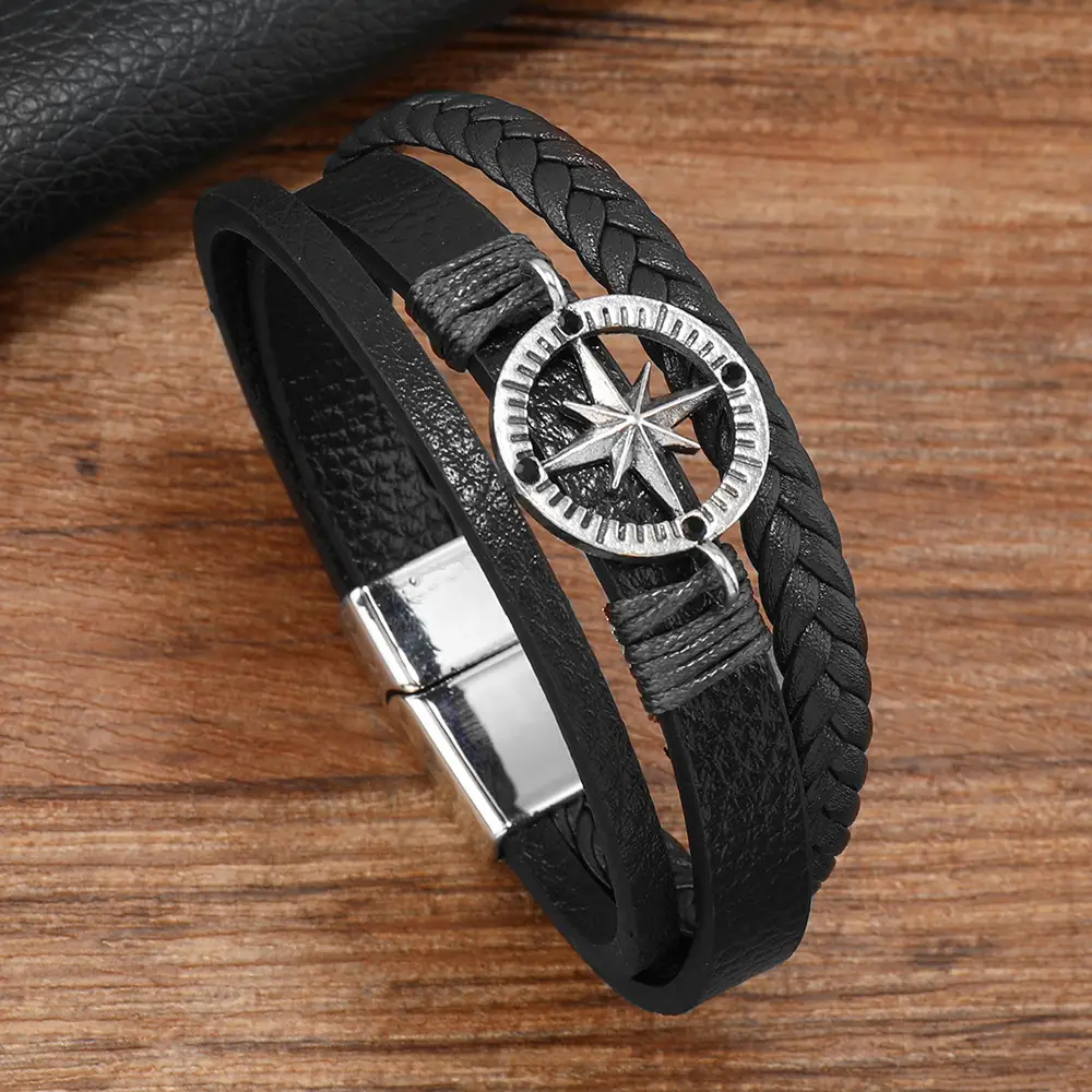 Crafting A Retro-style Round-plaque Eight-pointed-star Leather Bracelet
