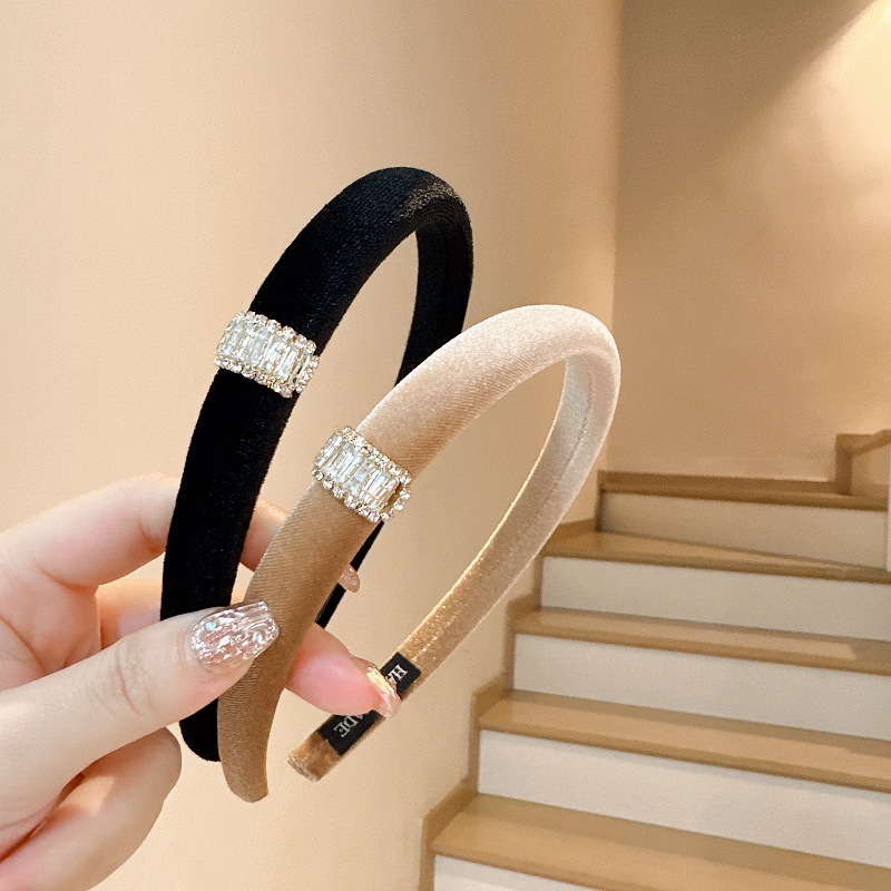 High-end Sophisticated Velvet Narrow Headband With Rhinestones And Sponge Padding