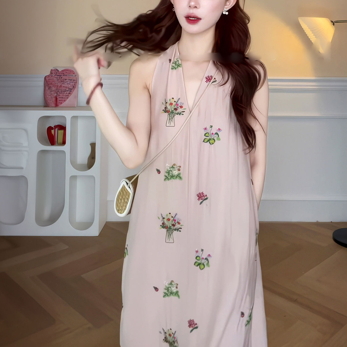 French-style V-neck Loose Laid-back Dress