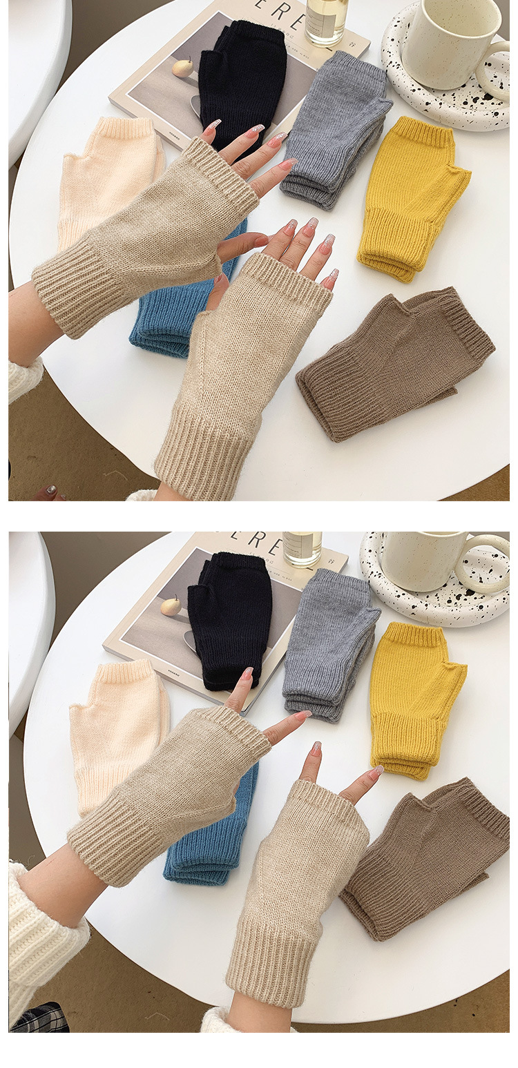 Title 7, Womens Warm Knitting Wool Half Finger Gloves