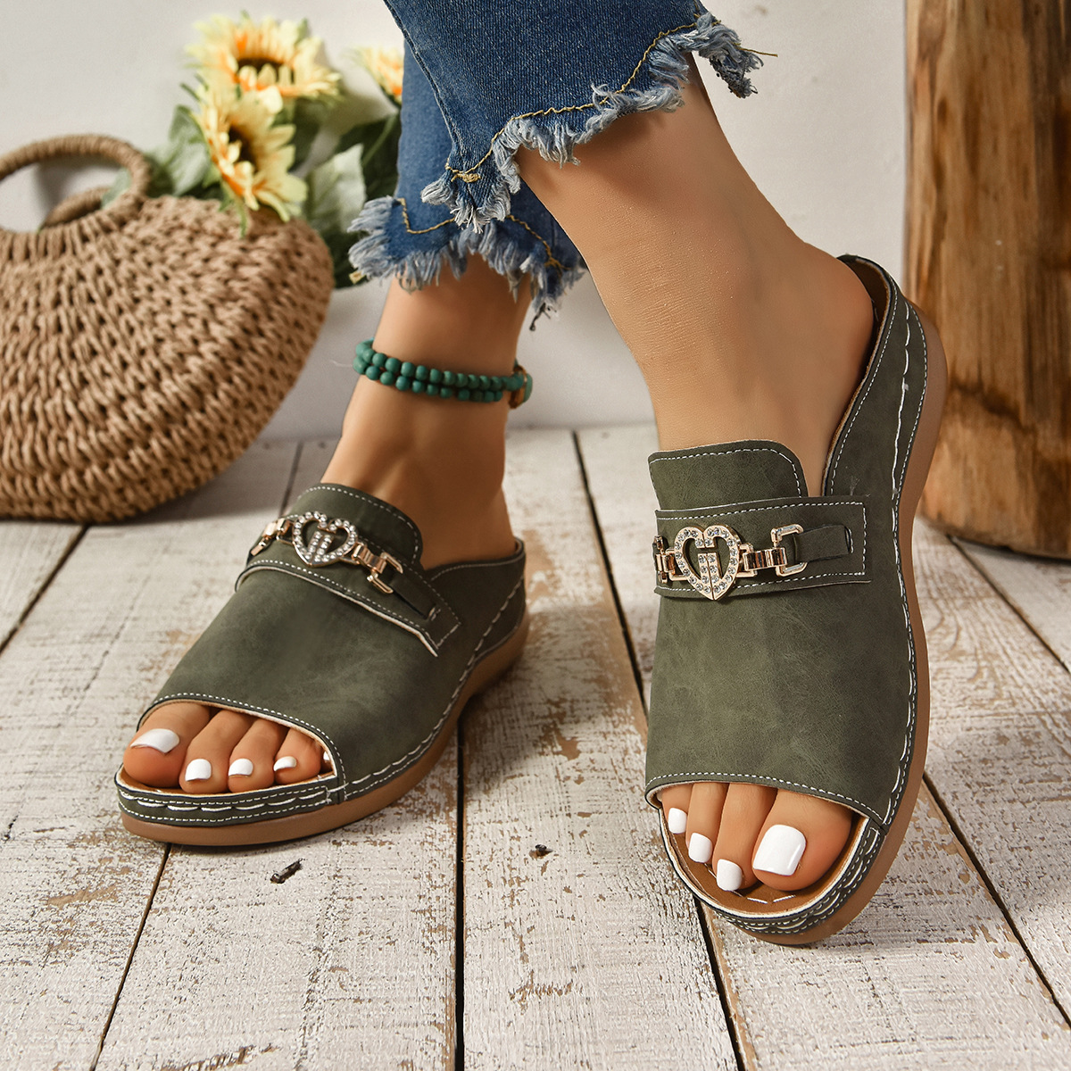 Women's Metal-buckle Casual Sandals For Outdoor Wear