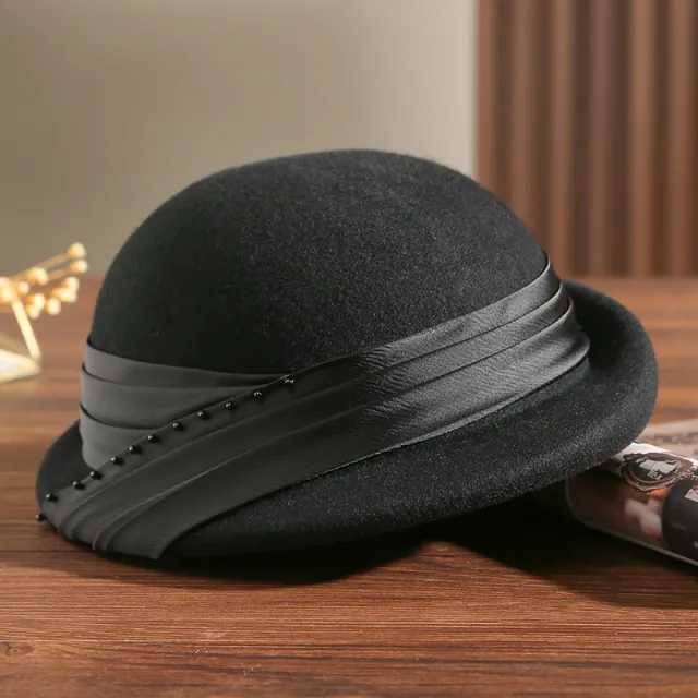 Women's Autumn And Winter Fashion All match Face looking Small British Wool Ptah Beret Black - Shop at LoveMi