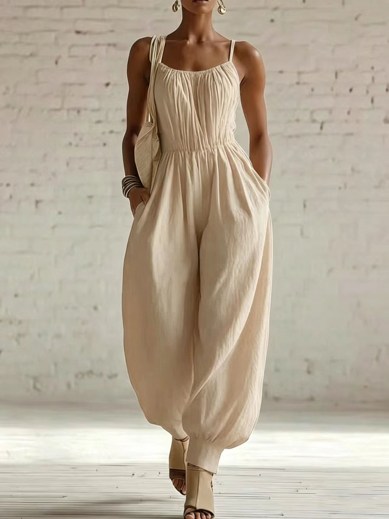 Women's wide-leg jumpsuit detail – sleeveless flare knit low waist fashion