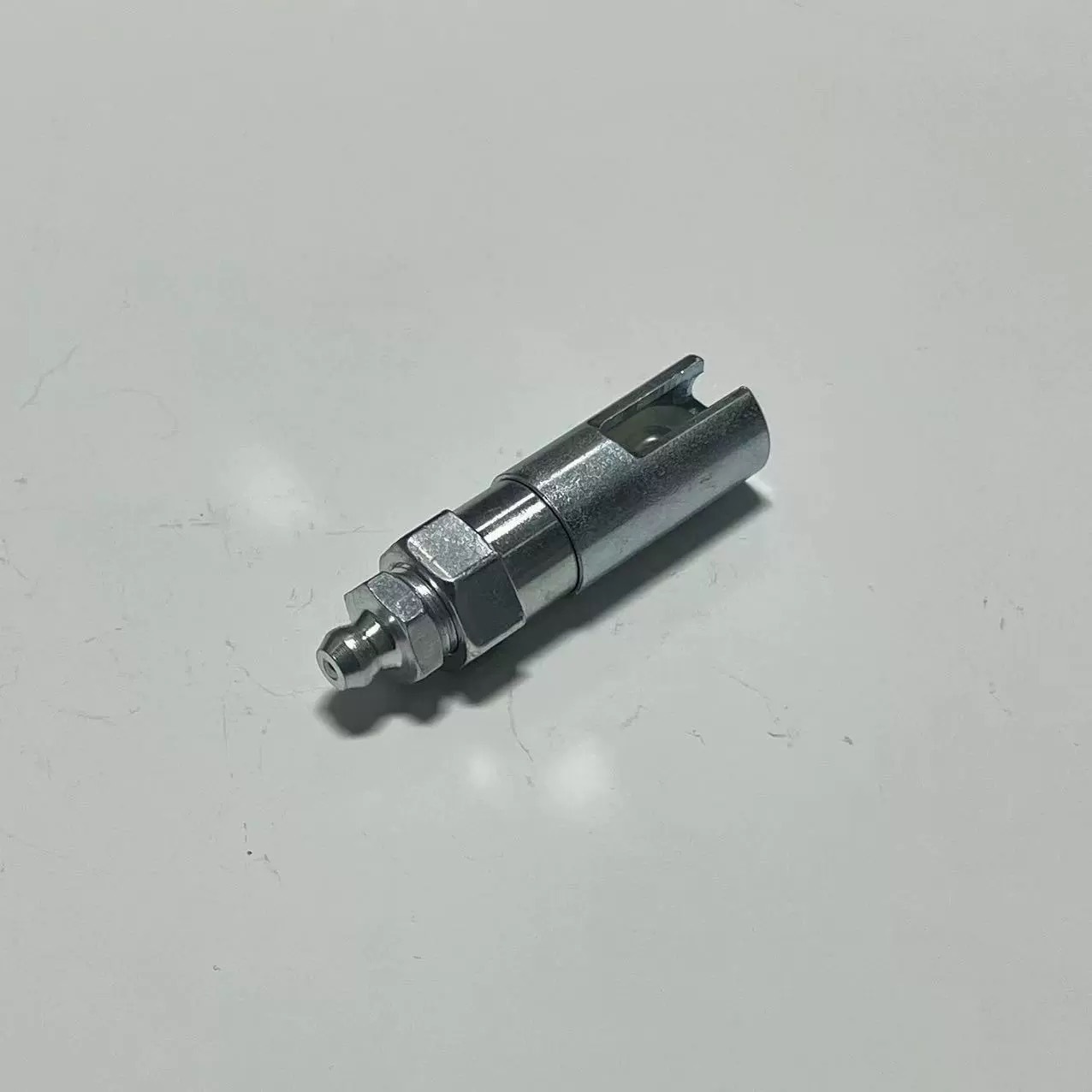 90-degree Push-in Open-type Right-angle Oil Nozzle
