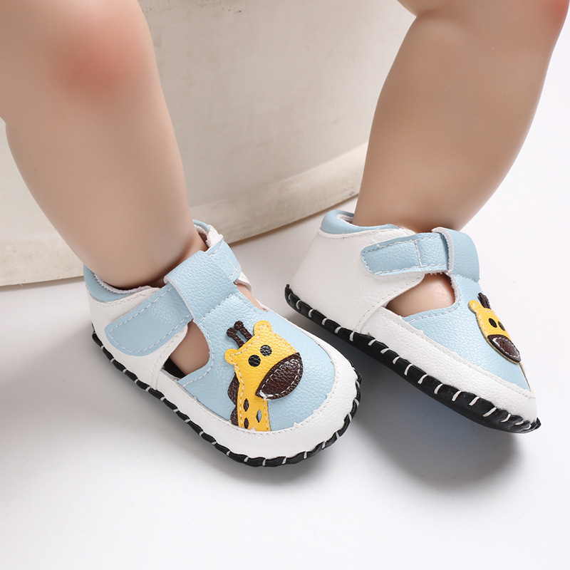 Title 14, Babyschuhe mit weicher Sohle für kleine Füße. B...