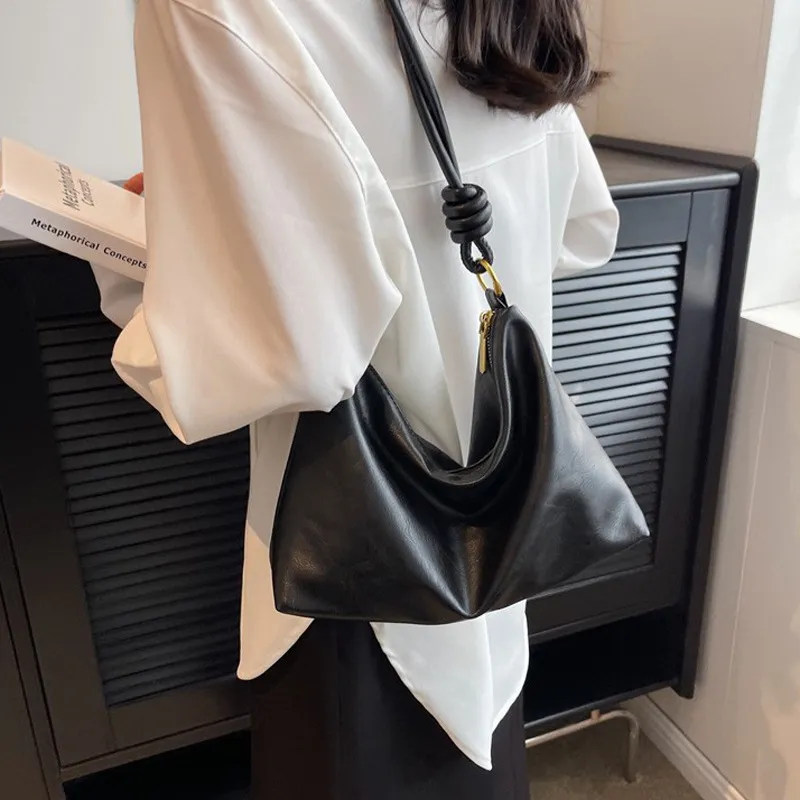 Women's High-end Soft Leather Textured Shoulder Geometric Wide Shoulder Strap Crossbody Bag - Black