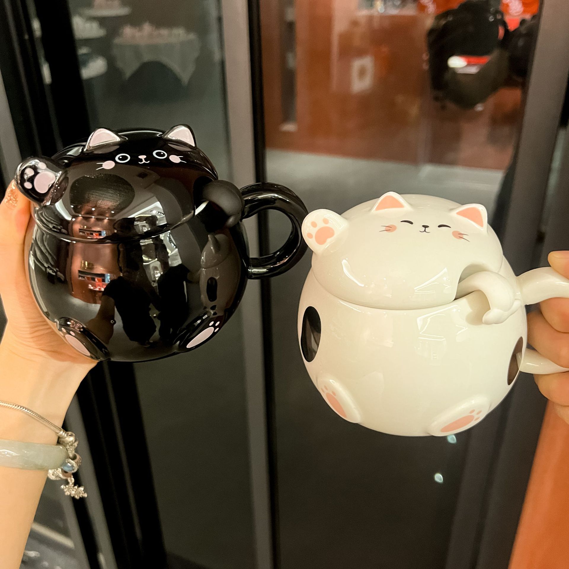 Lucky Cat Ceramic Mug Creative Personality Shape Cup