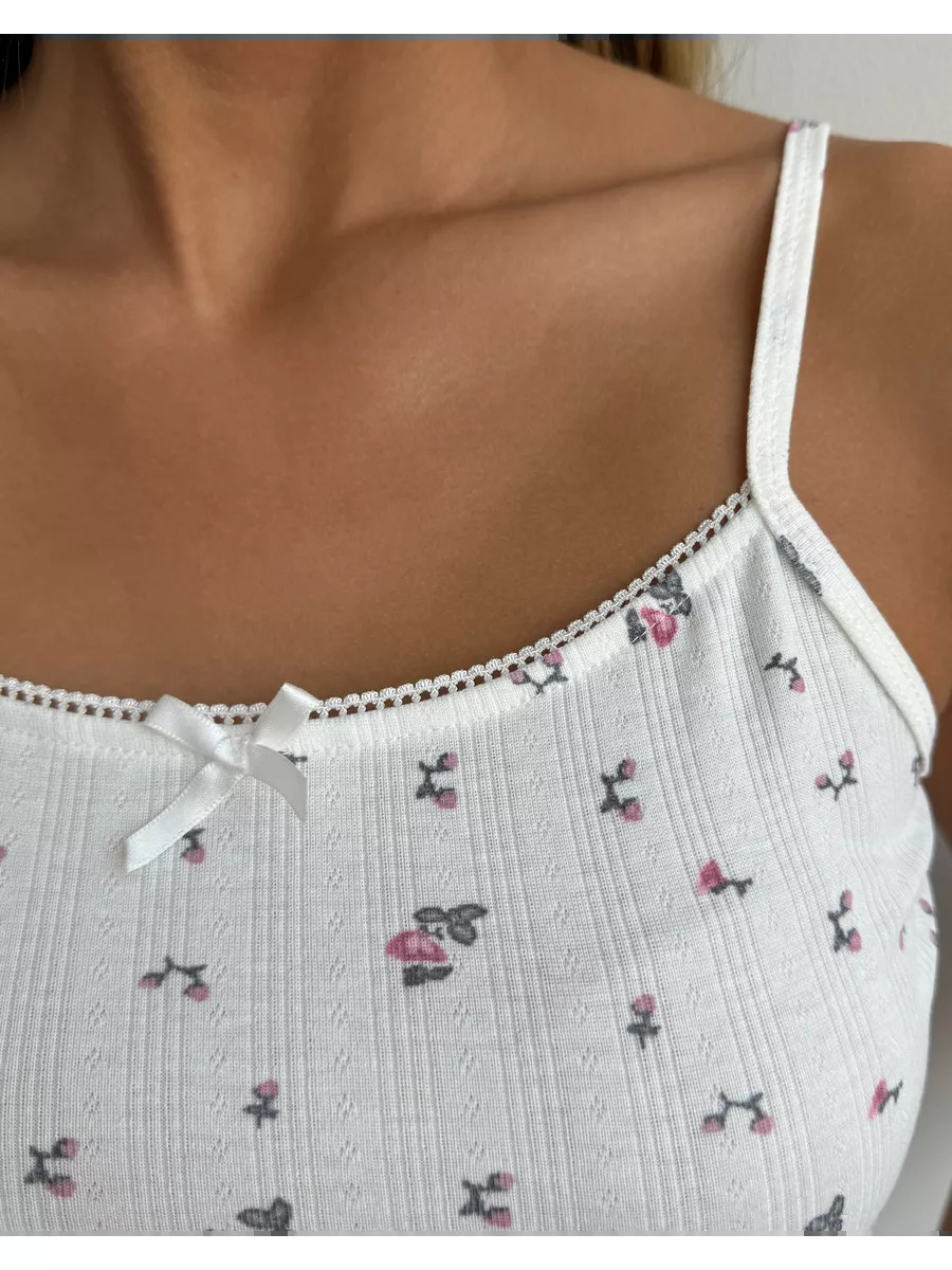 Buy Women's Clothing Online | Buy Trending Dresses for Women