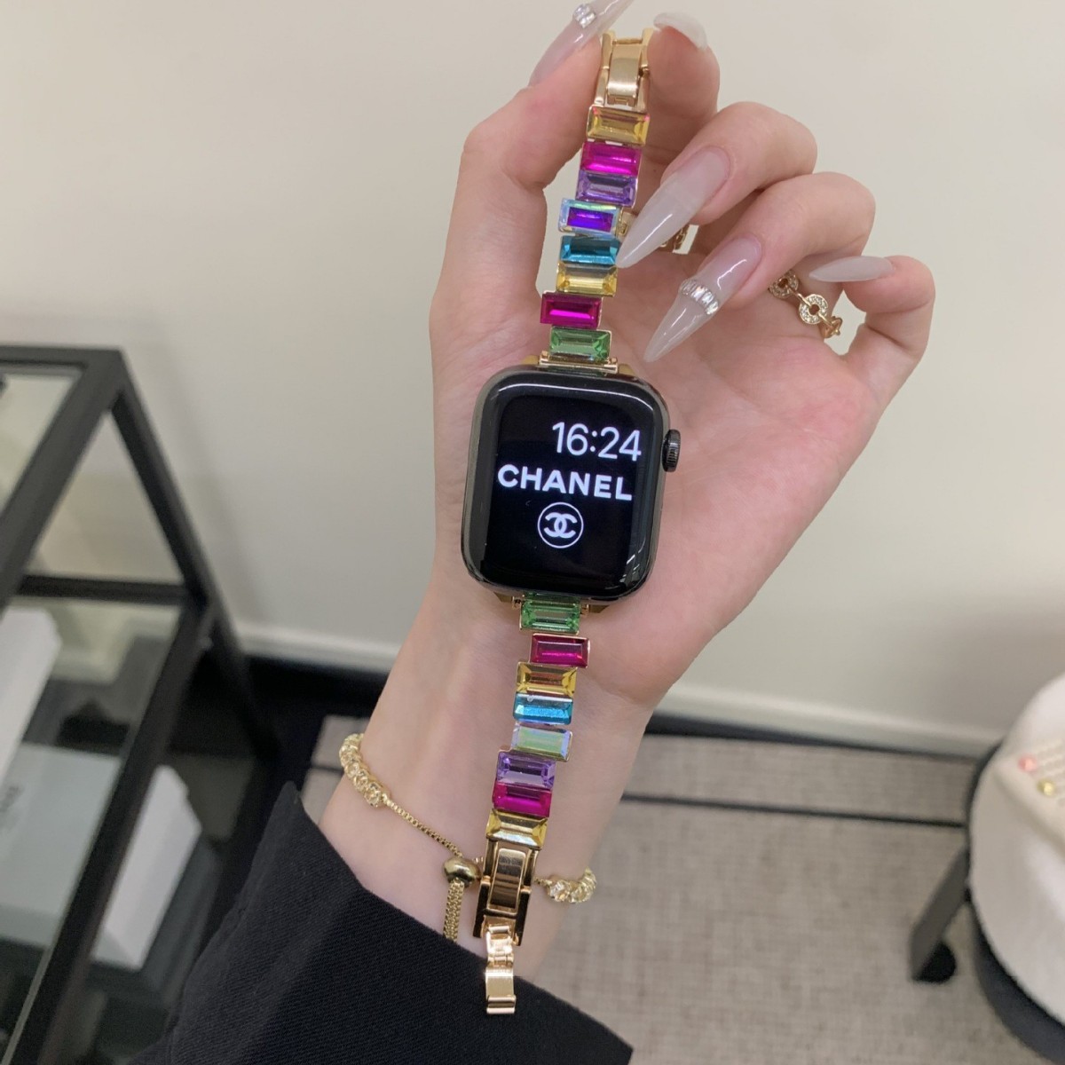 Irregular Cube Sugar Color-Change Diamond Metal Watch
