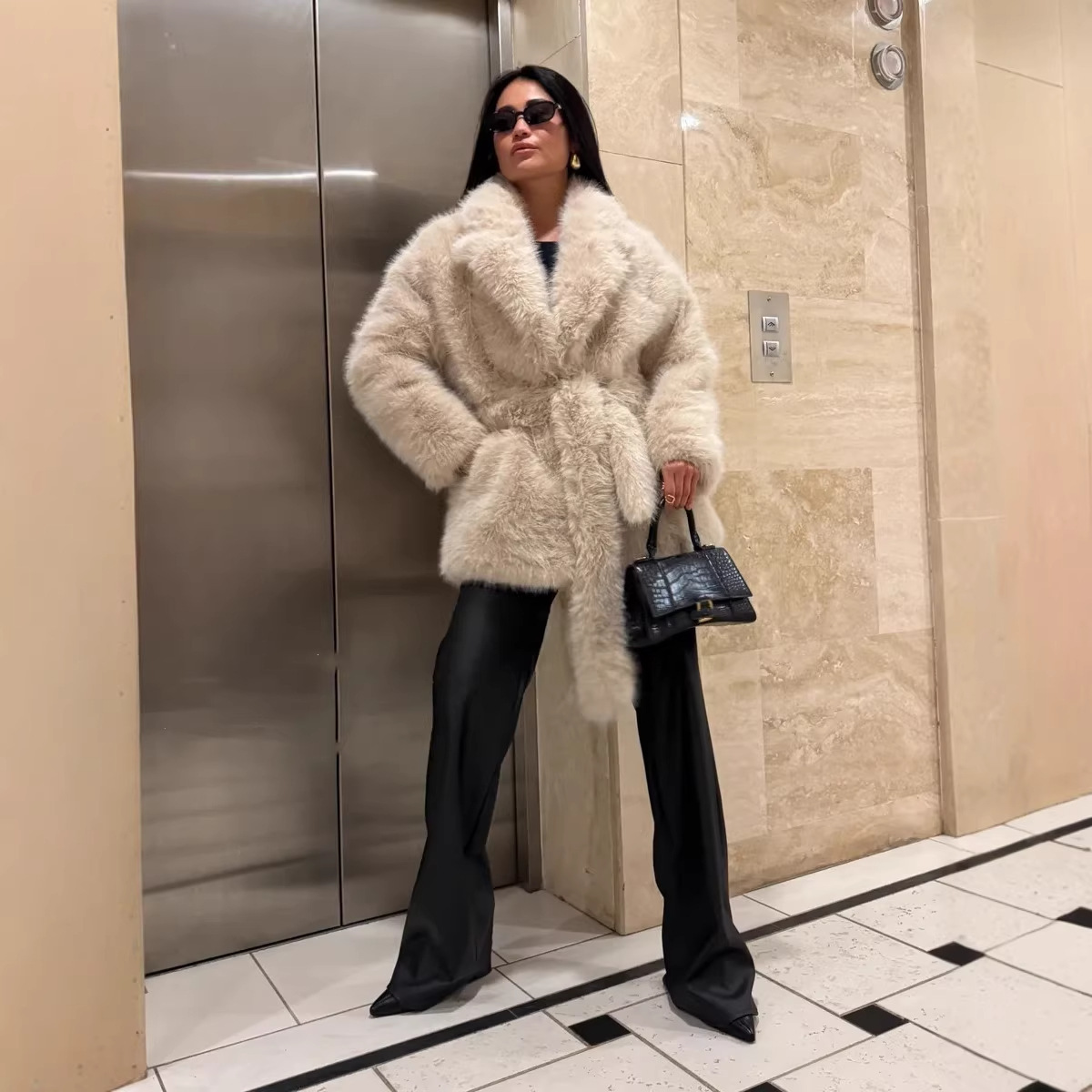 Loose-fitting, Versatile Fur Coat In European And American Styles