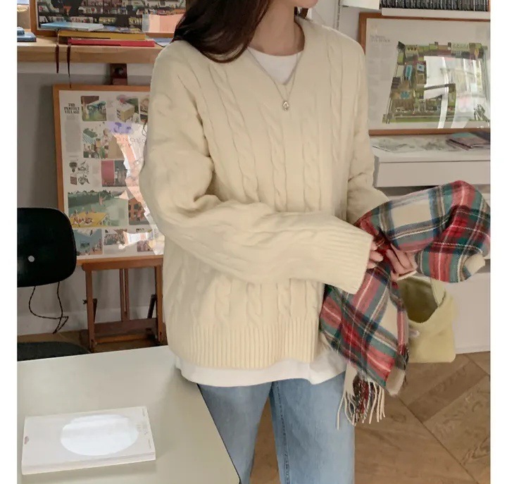 Loose And Idle Sweater Female Front Twist