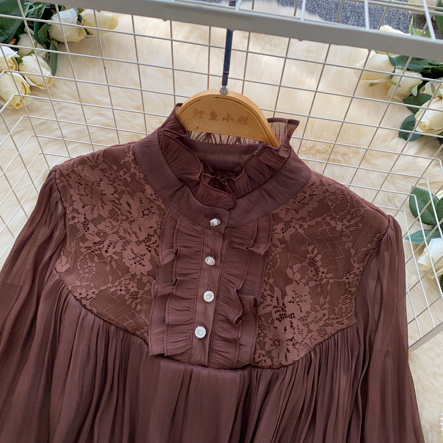 Women's Loose-fit Lace Blouse in Various Colors