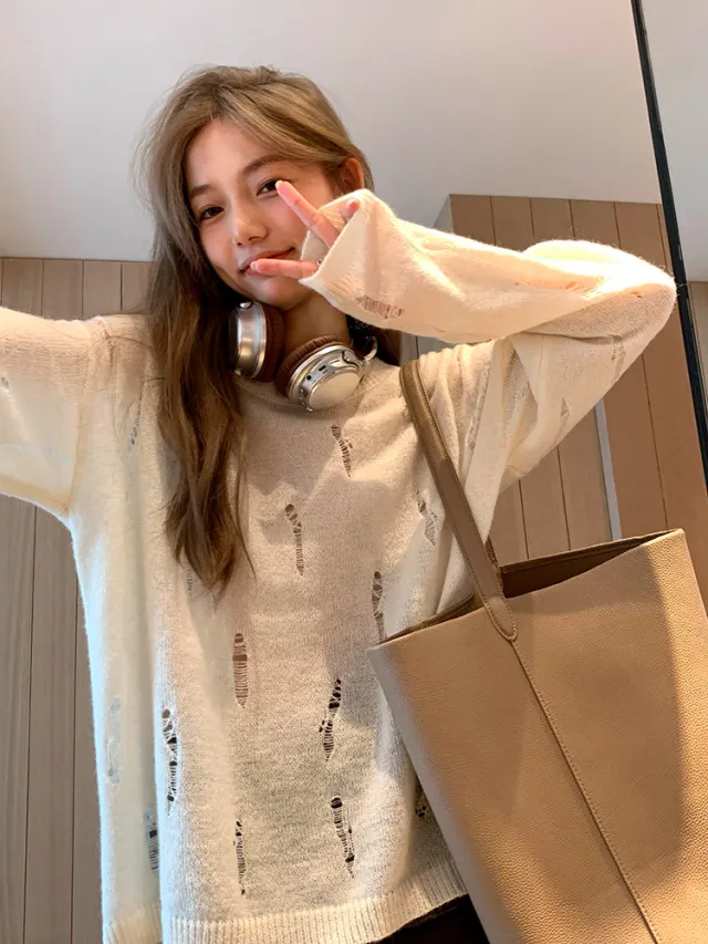 Autumn And Winter Loose Idle Style Design Sense Style Long Sleeve Knitwear Top Apricot - Shop at LoveMi