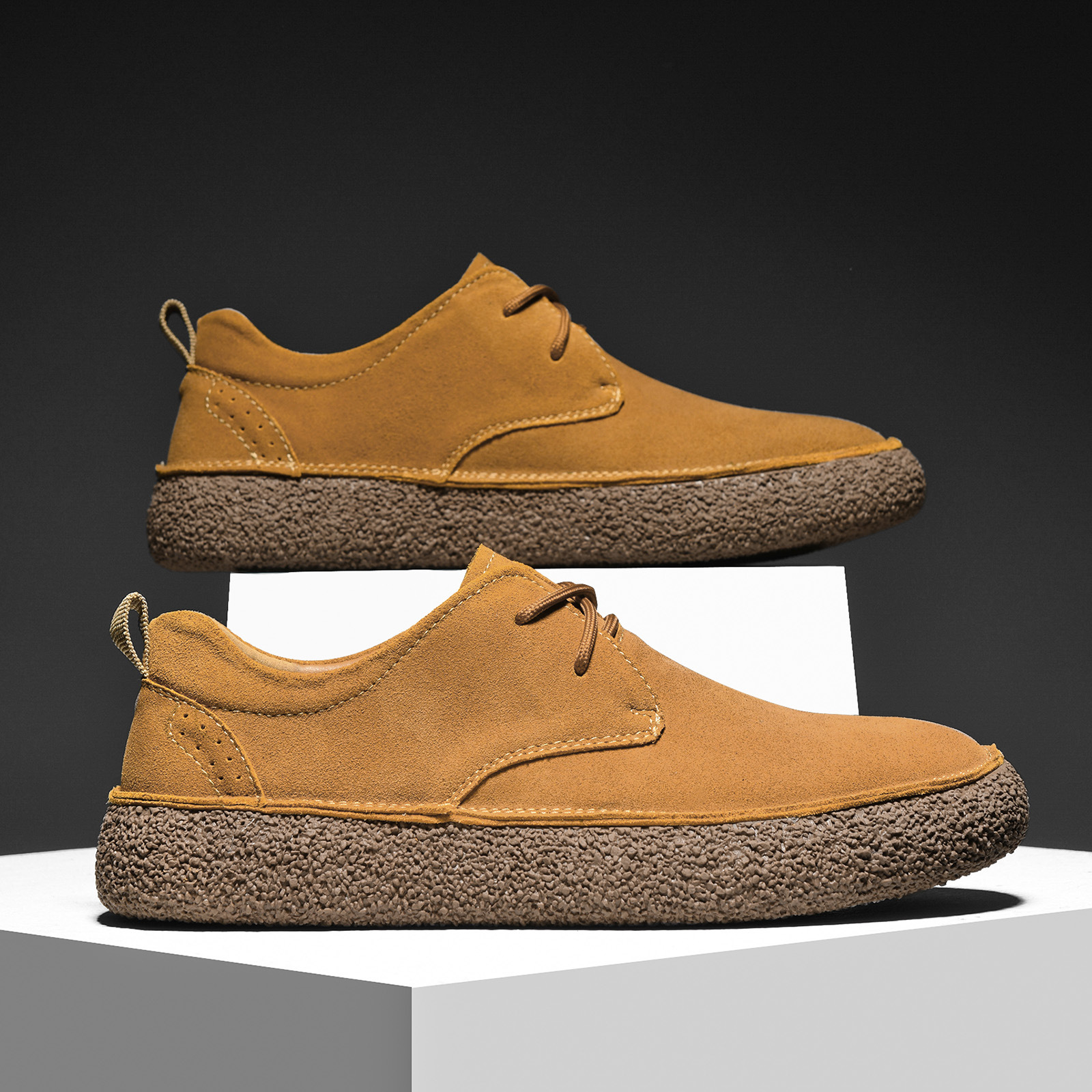 Mens Suede Satinized Nubuck Low-Top Sneakers