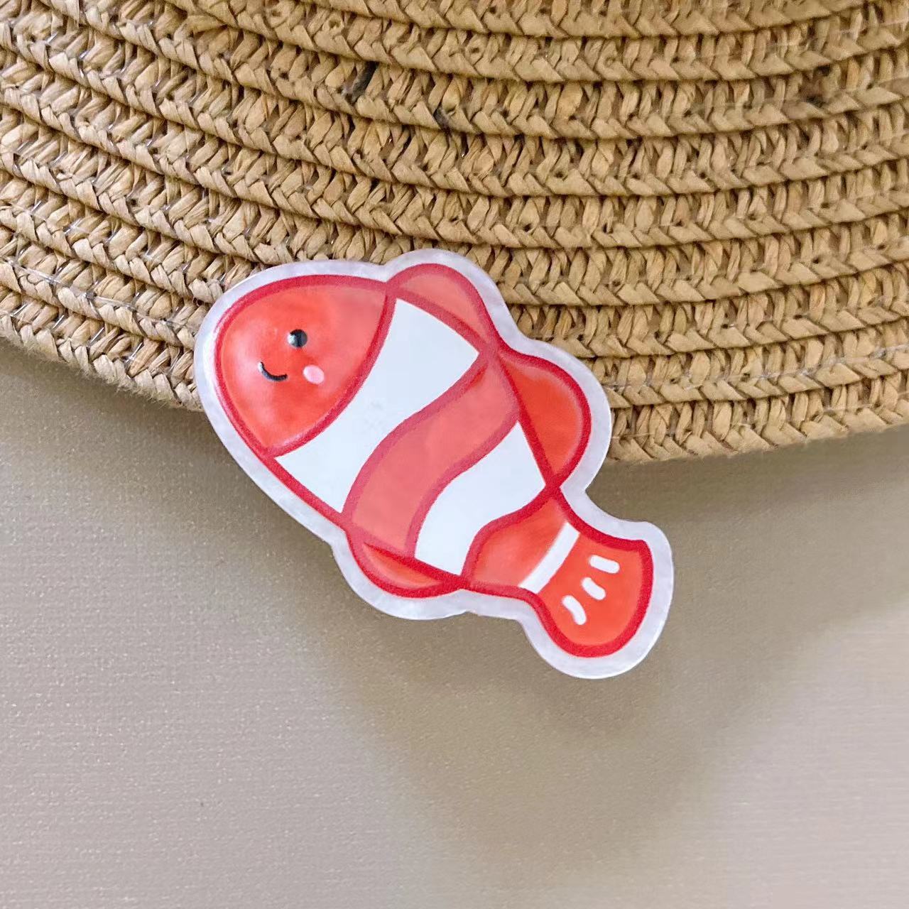3 Red Fish