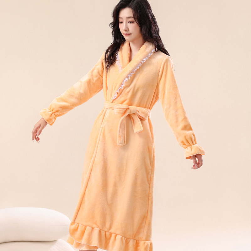 Style Flannel Thick Warm Bathrobe