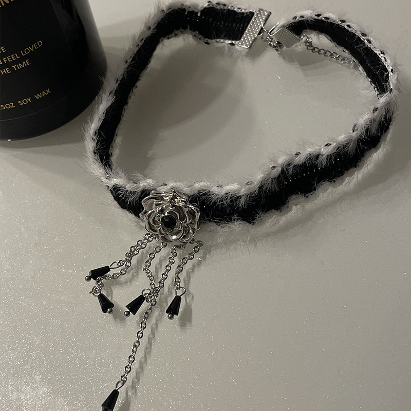 Choker Tweed Rose — vue 4