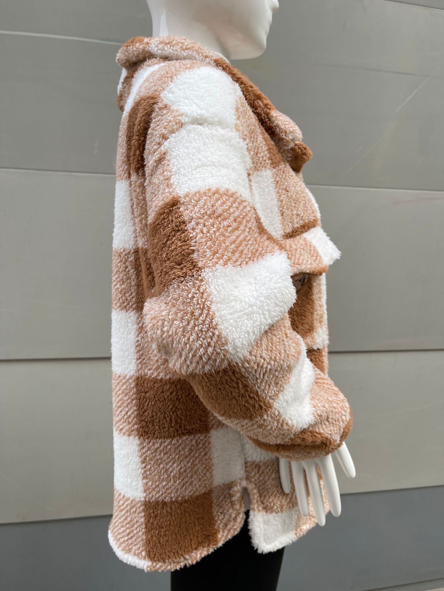 Autumn And Winter Long Sleeve Double Pocket Plaid Furry Coat Women