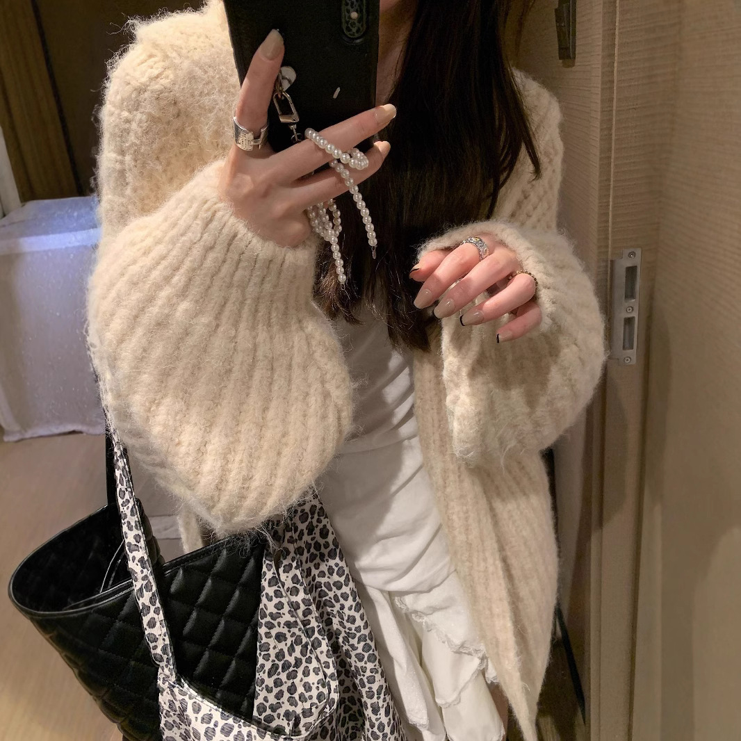 https://cf.cjdropshipping.com/quick/product/270fb85f-7a30-41e0-ada2-00d6f500757b.jpg
