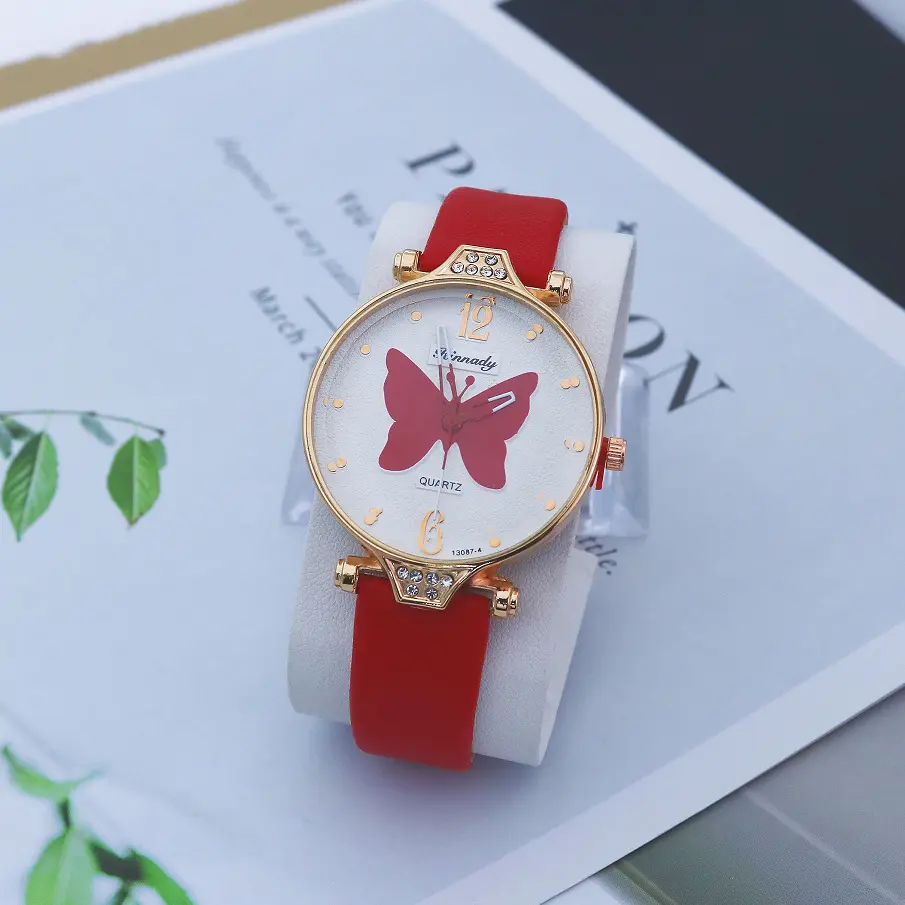 Butterfly Womens Quartz Watch, Simple And Casual