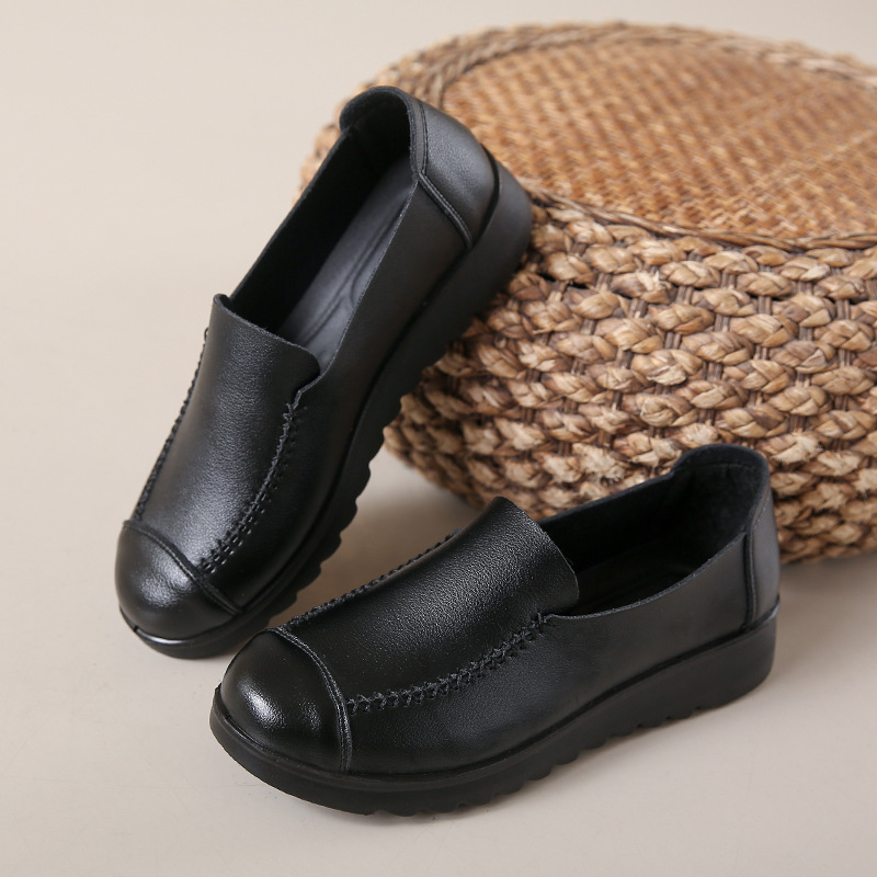 Summer New Arrival Moms Shoes Soft-soled And Comfortable Work Leather