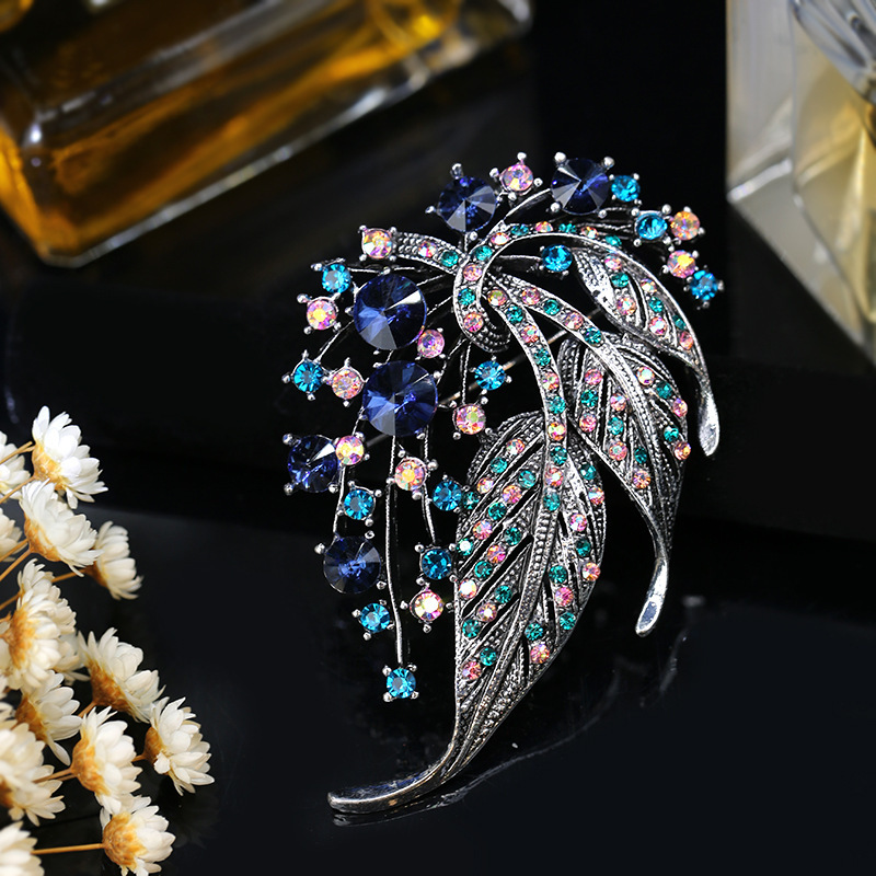 Multicolor Leaf Brooch, picture 6 of 7