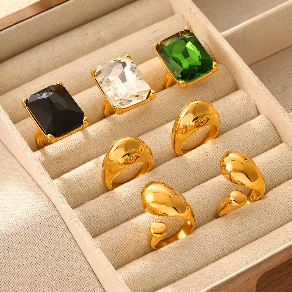 Ornament Inlaid Zircon Design Titanium Steel Gold