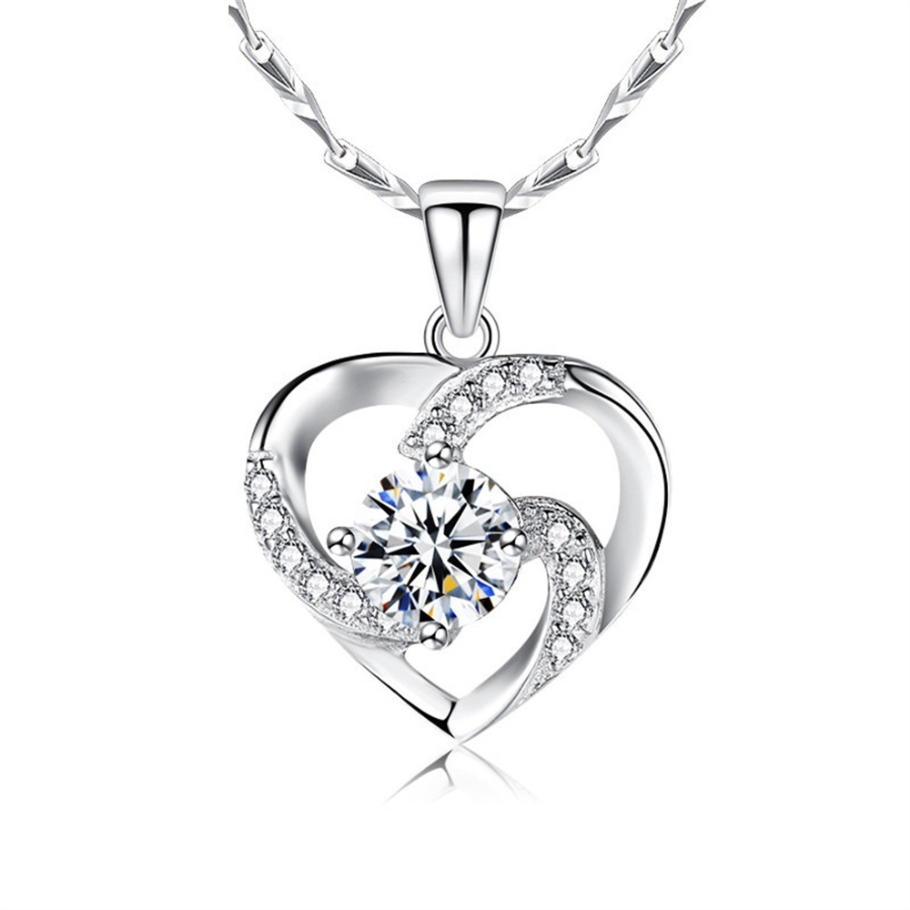 Amazon Heart Of Eternity Heart-shaped Necklace Female Hollowed Fashion Clavicle Chain