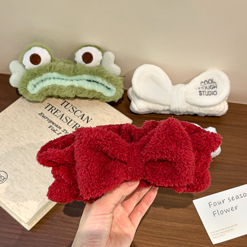 https://cf.cjdropshipping.com/quick/product/27d48e46-2823-4cb3-b2ca-0c7226e48b69.jpg