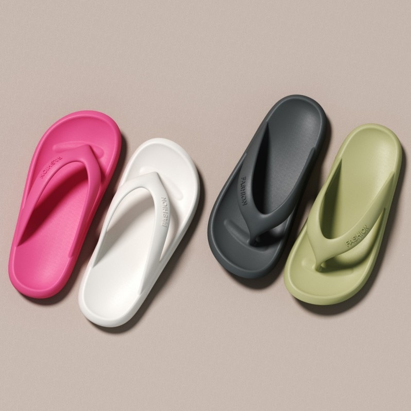 Breathable Flip-flops Suitable For Outdoor Wear In Summer