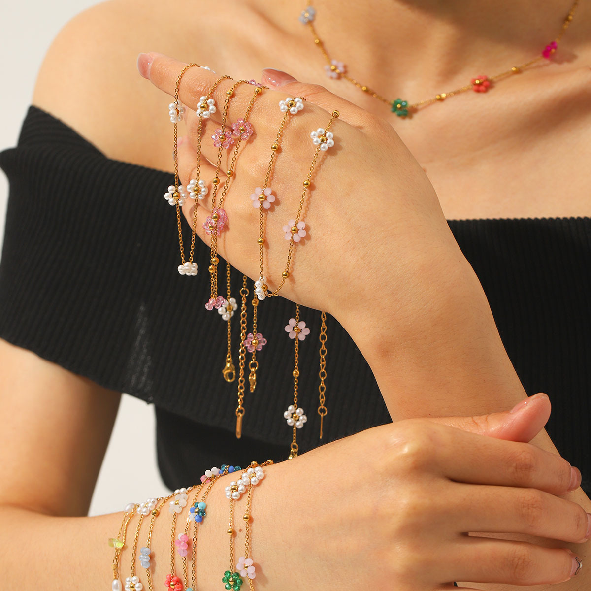 Small Floral Hollow-Out Handmade Bracelet For Women
