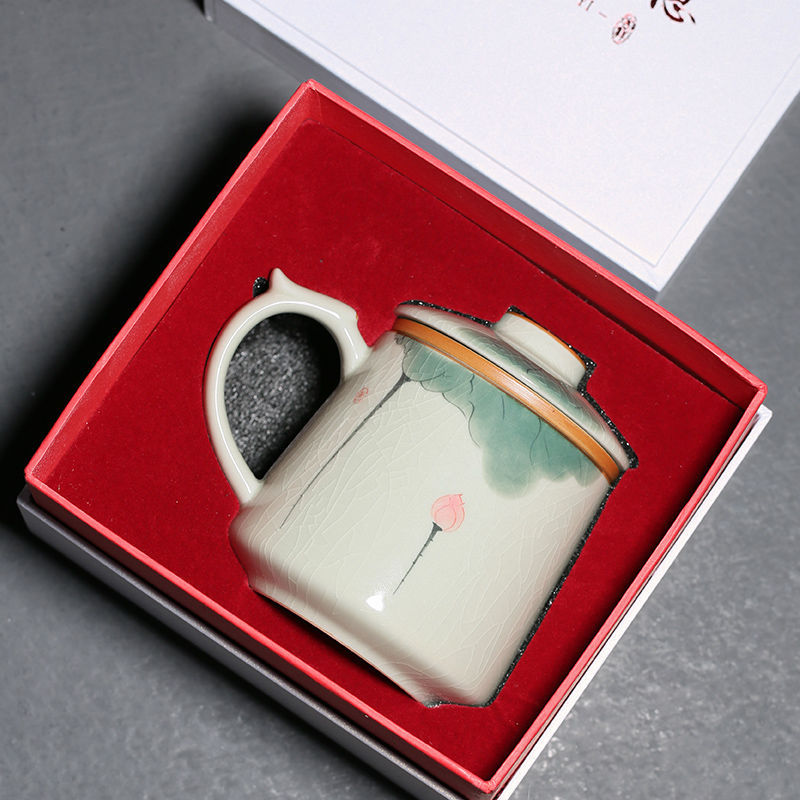 Cup with gift box