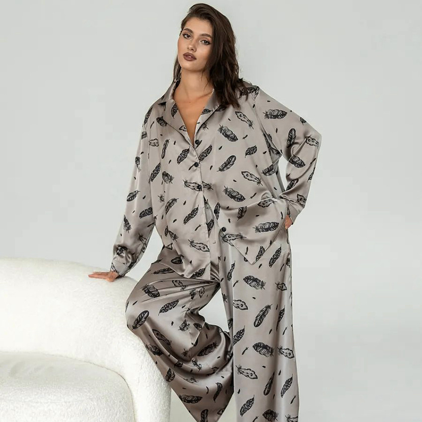 Womens Autumn Loose Stylish Printed Long-Sleeve Top And Pants Two-Piece Set In Imitation Silk For Home Wear