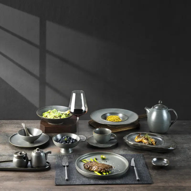 Creative Minimalist Frosted Plates And Tableware