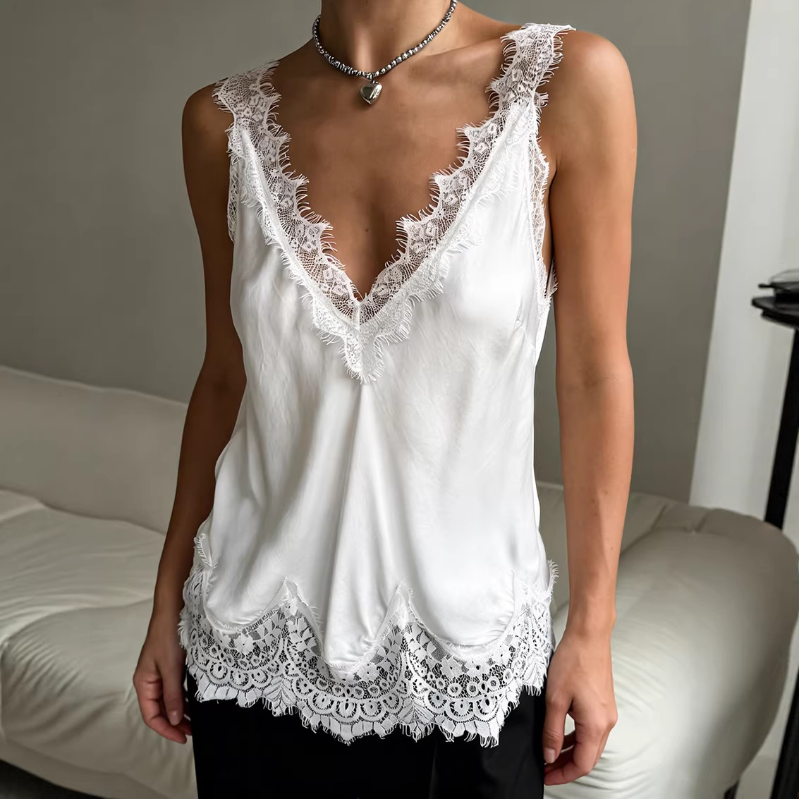 Lace-trimmed Sleeveless T-shirt A Stylish Top For Women