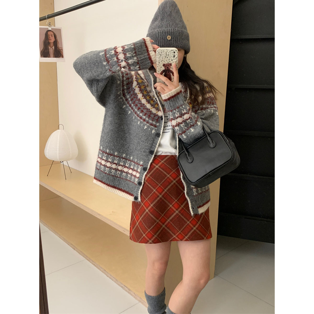 Women's Vintage Contrast Color Hooded Sweater