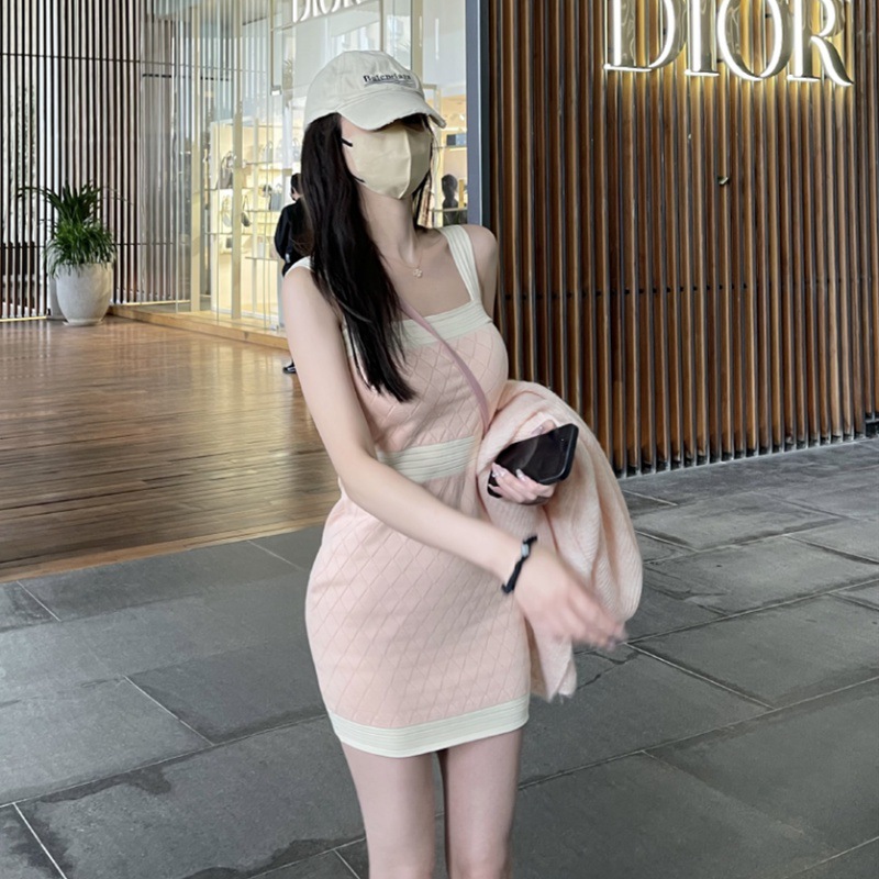 Slim-fitting Patchwork Suspender Knitted Woolen Dress