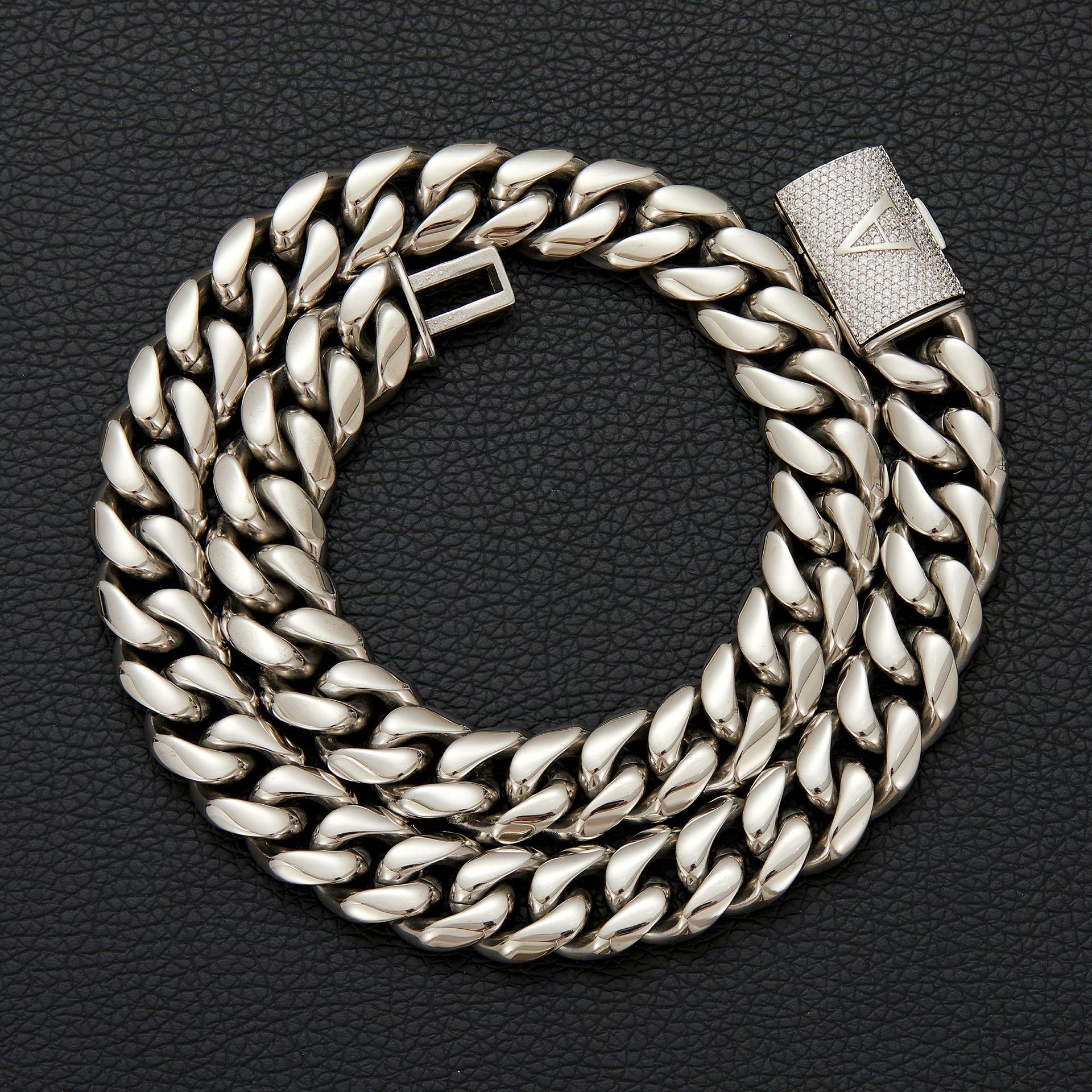 https://cf.cjdropshipping.com/quick/product/28b634de-4b82-4741-bdea-91556d2becb1.jpg
