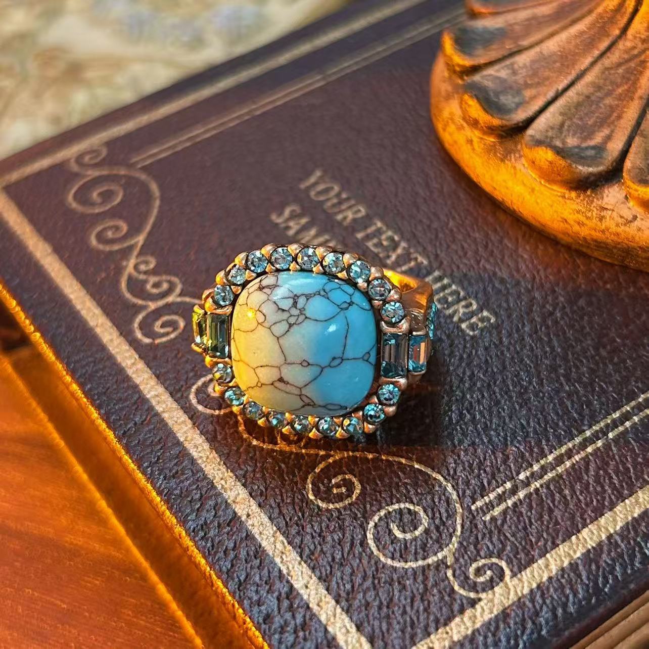 Turquoise-inlaid Open Ring With Hollowed-out Pearl Carvings