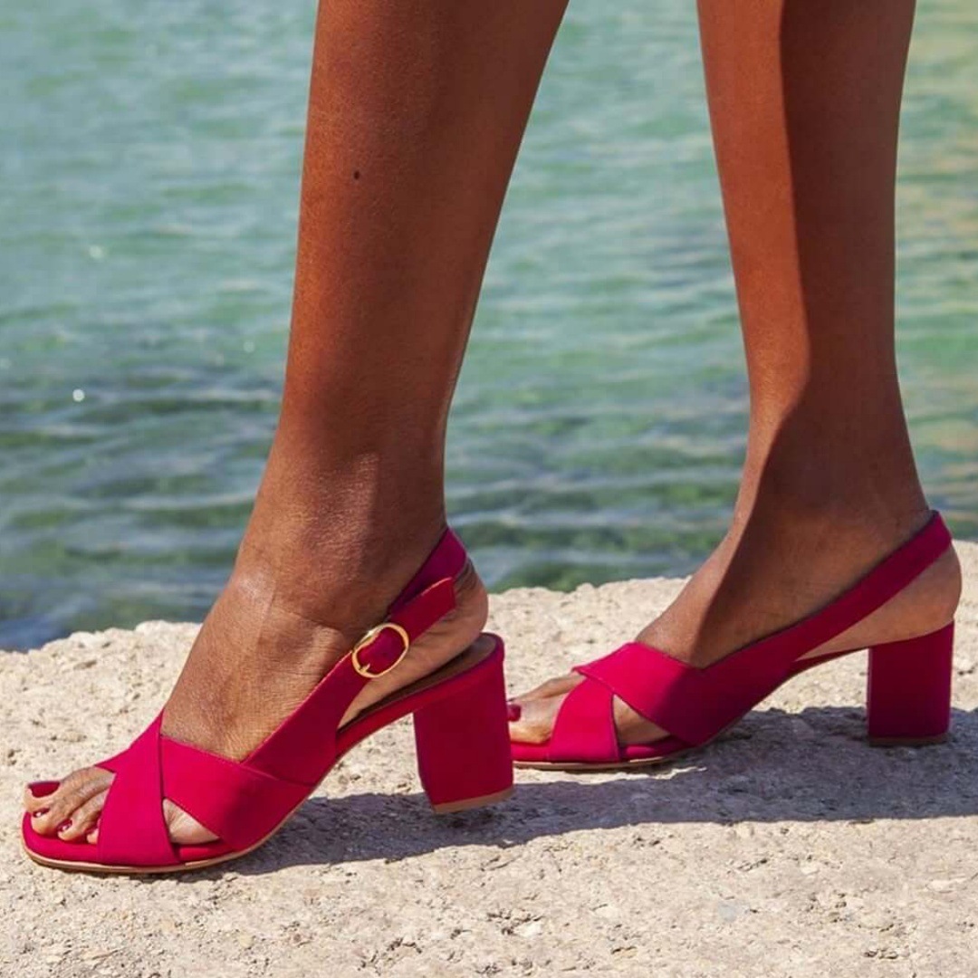 Plus-size Suede Open-toe Sandals Trendy