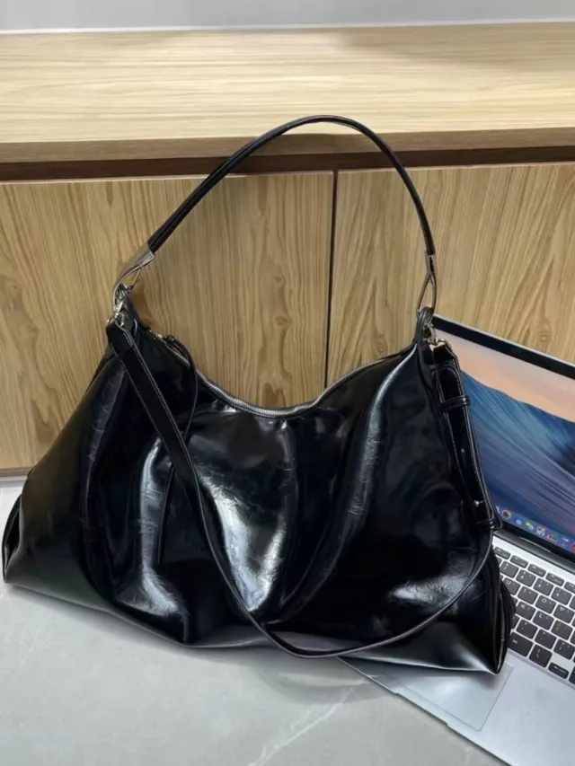 Elegant All match Underarm Large Capacity Crossbody Women's Bag Black - Shop at LoveMi