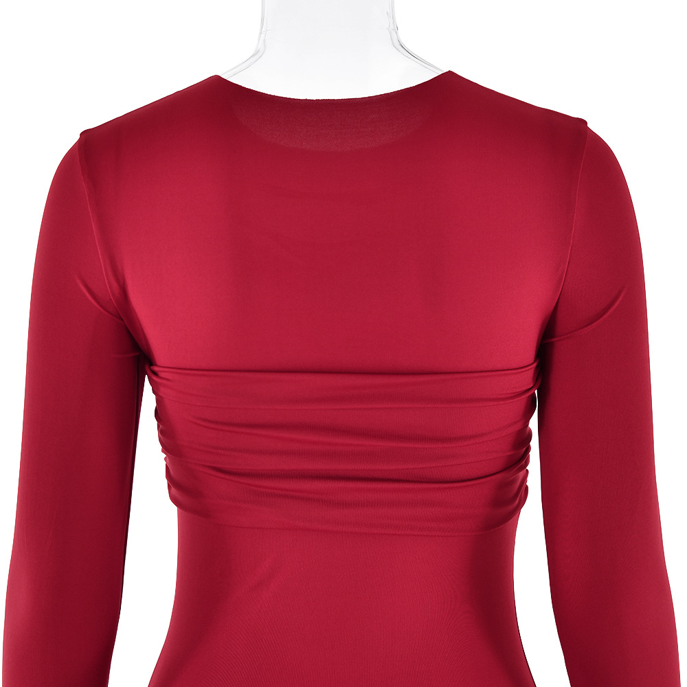 Title 25, Slim fit round neck long sleeves pleated tight-...