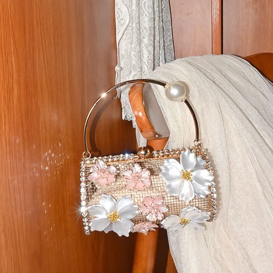 French-style Metal Flower Clutch