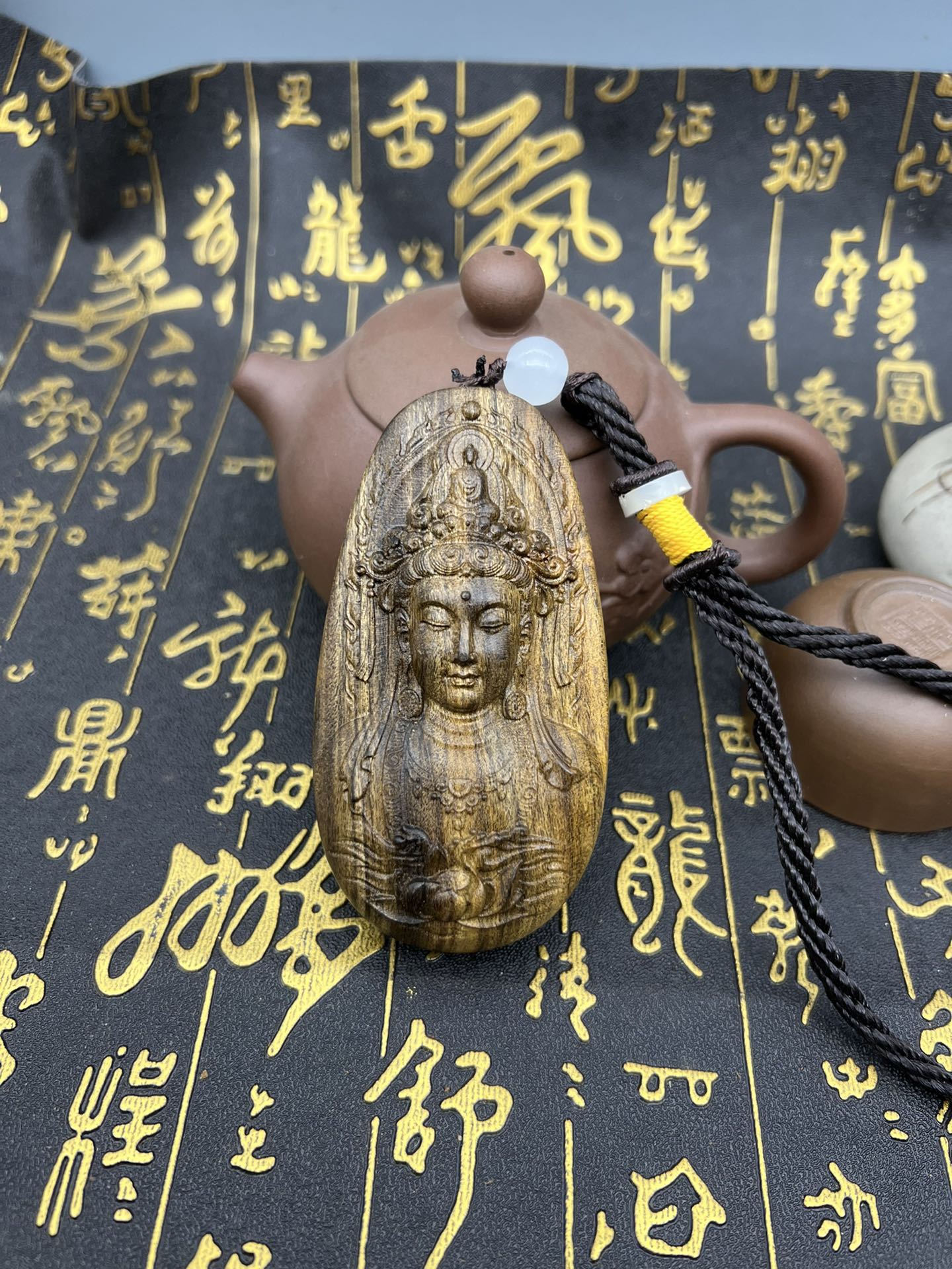 Title 8, Agarwood Kalimantan Buddha Marke Anhänger Holzs...